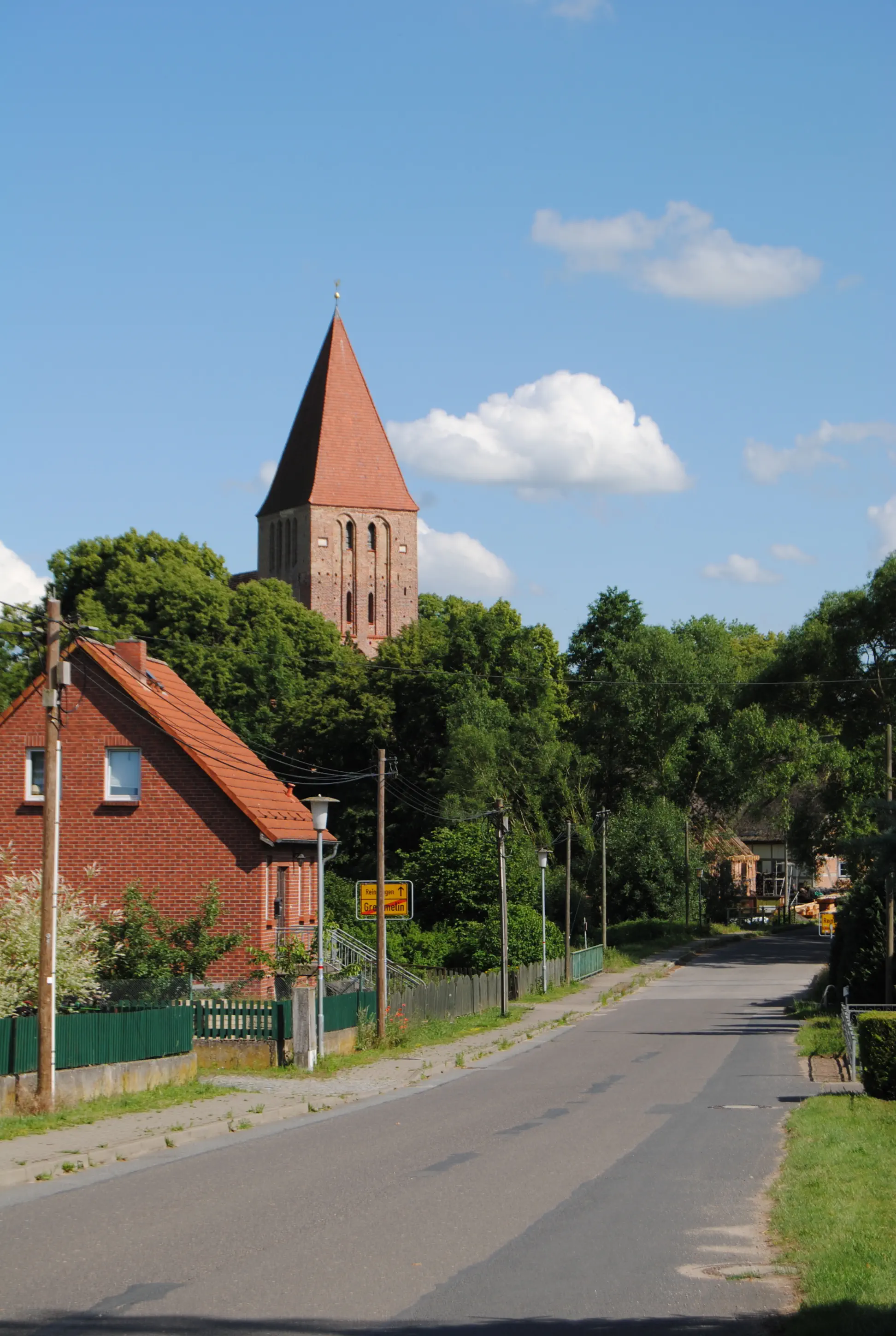 Rheinshagen Ortseingang